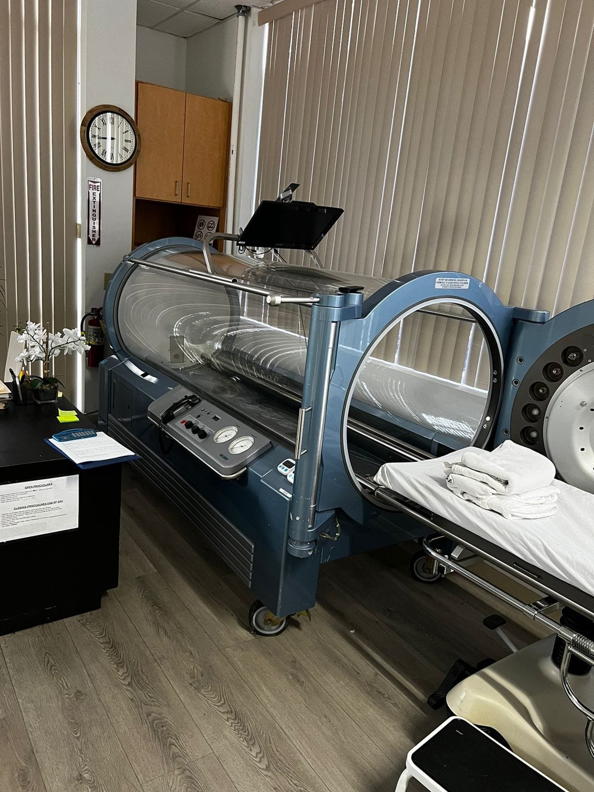 Medical-grade hyperbaric chamber at Pacific Hyperbarics — Monterey treatment room